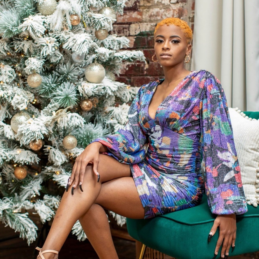 Abstract Mini Dress with Bubble Sleeves